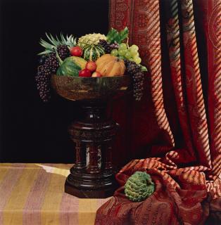 Robert Mapplethorpe - Fruit and Urn, 1987