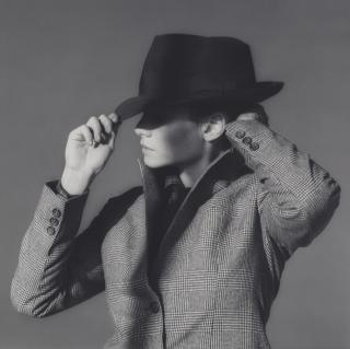 Robert Mapplethorpe - Lisa Lyon, 1981