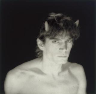 Robert Mapplethorpe - Self Portrait with Horns, 1985