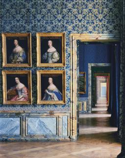 Robert Polidori  - Cabinet des beautées, Château de Versailles, 1985