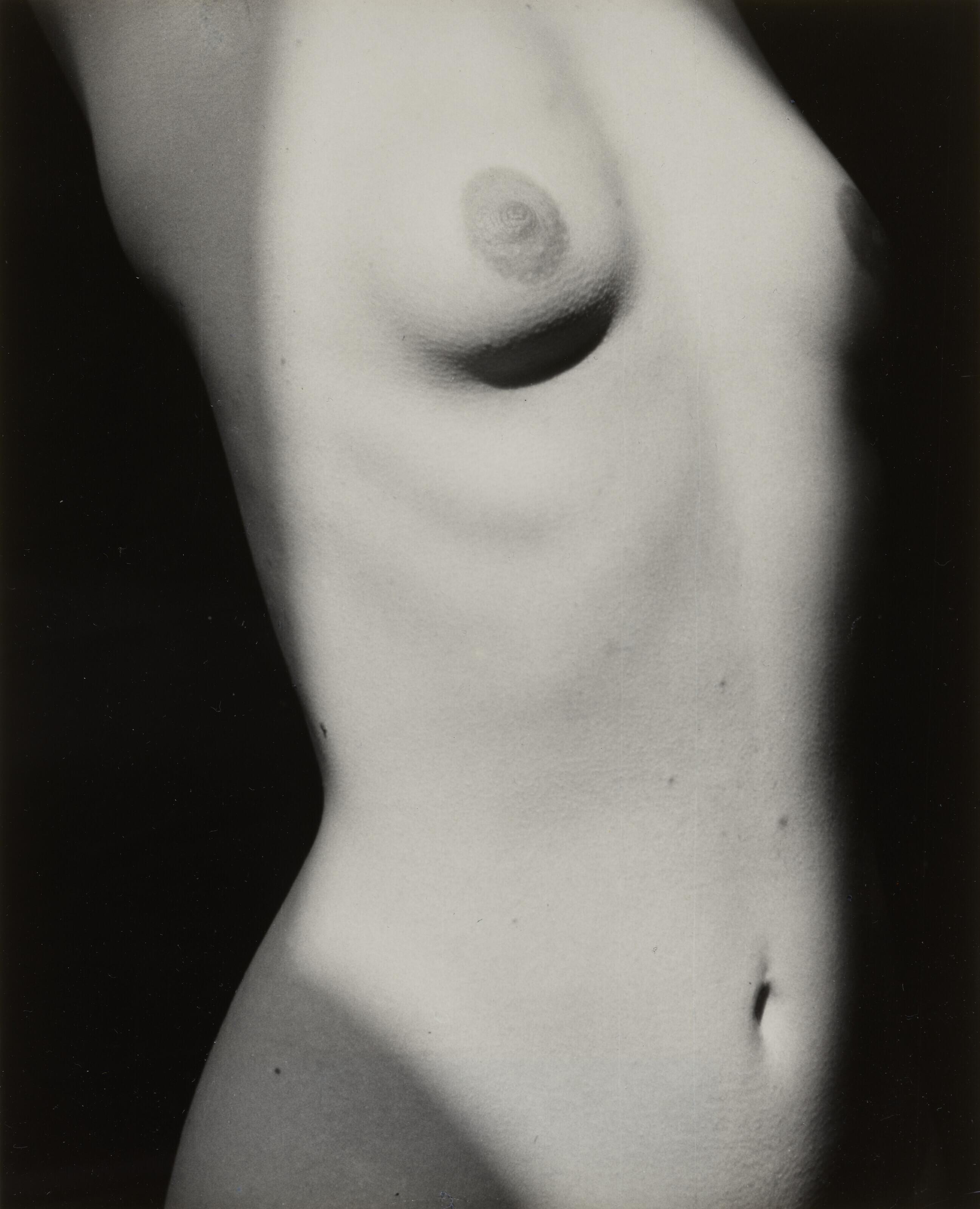 Roger Parry - Nude, 1933