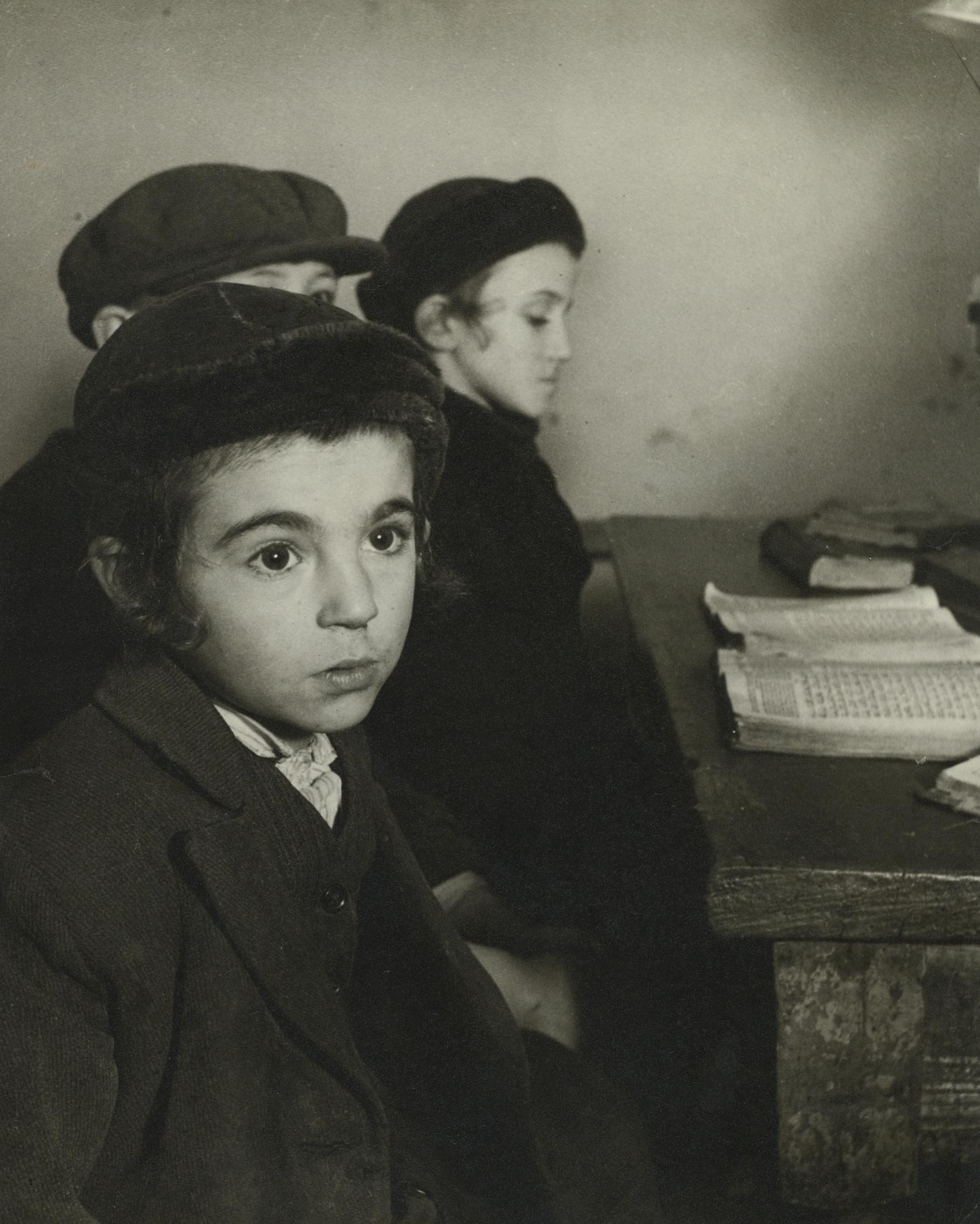 Roman Vishniac - Cheder Boys, Vrchna Apsa