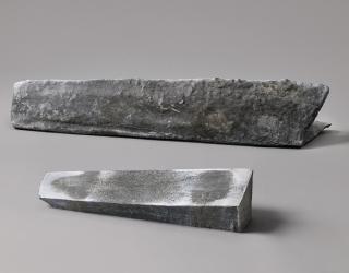 Roni Horn - Mass Removal III; Space Buttress IV