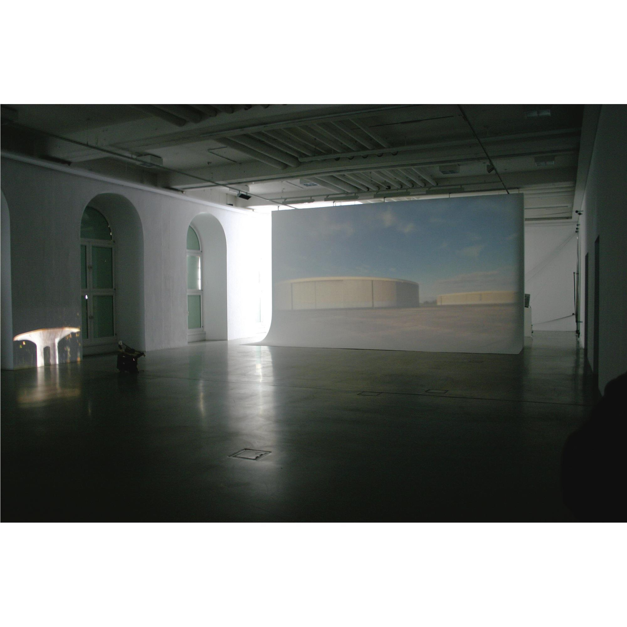 Rosa Barba - Italian parachutable