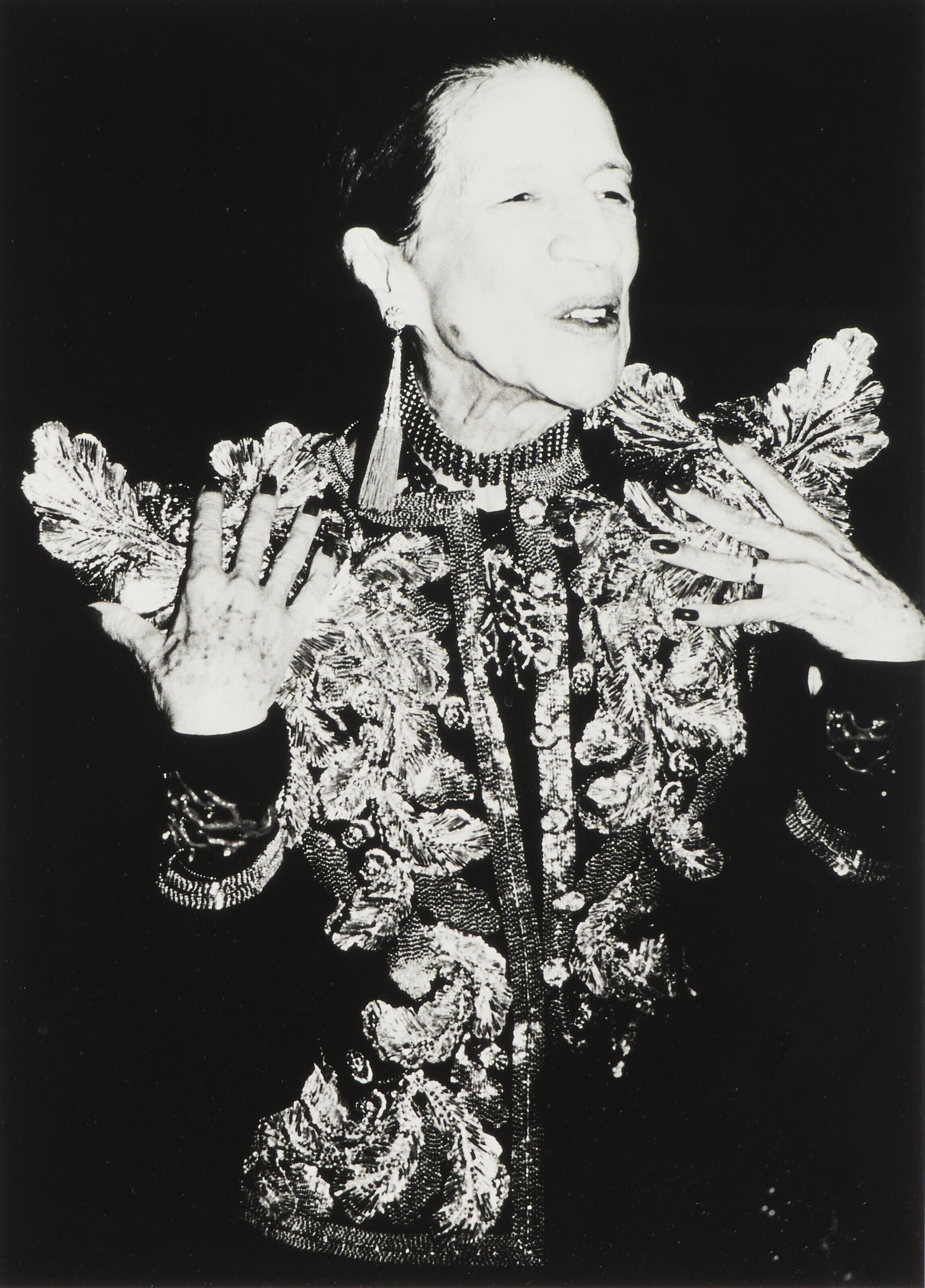 Roxanne Lowit - Diana Vreeland at the Metropolitan Costume Institute Opening, New York, 1980