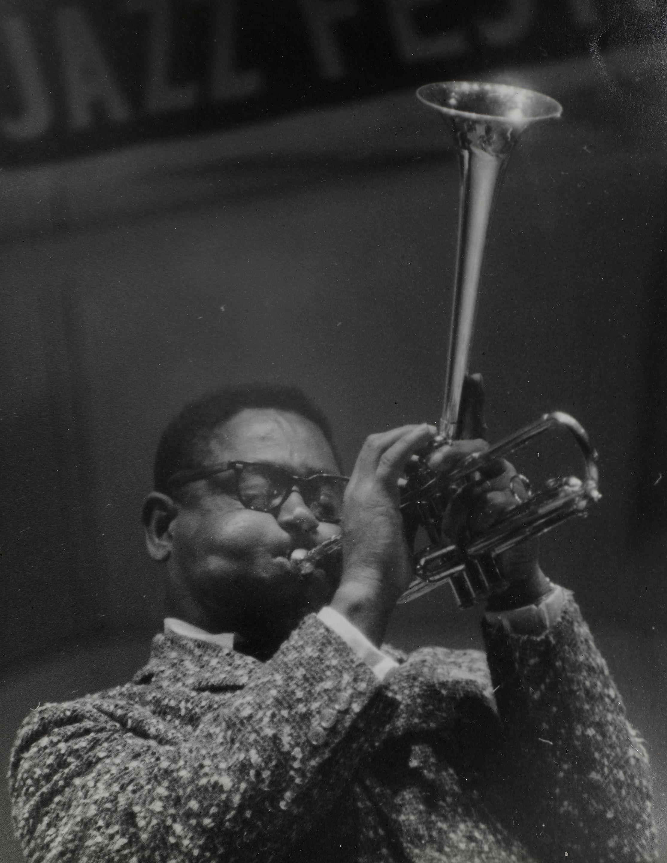 Roy Schatt - Dizzy Gillespie