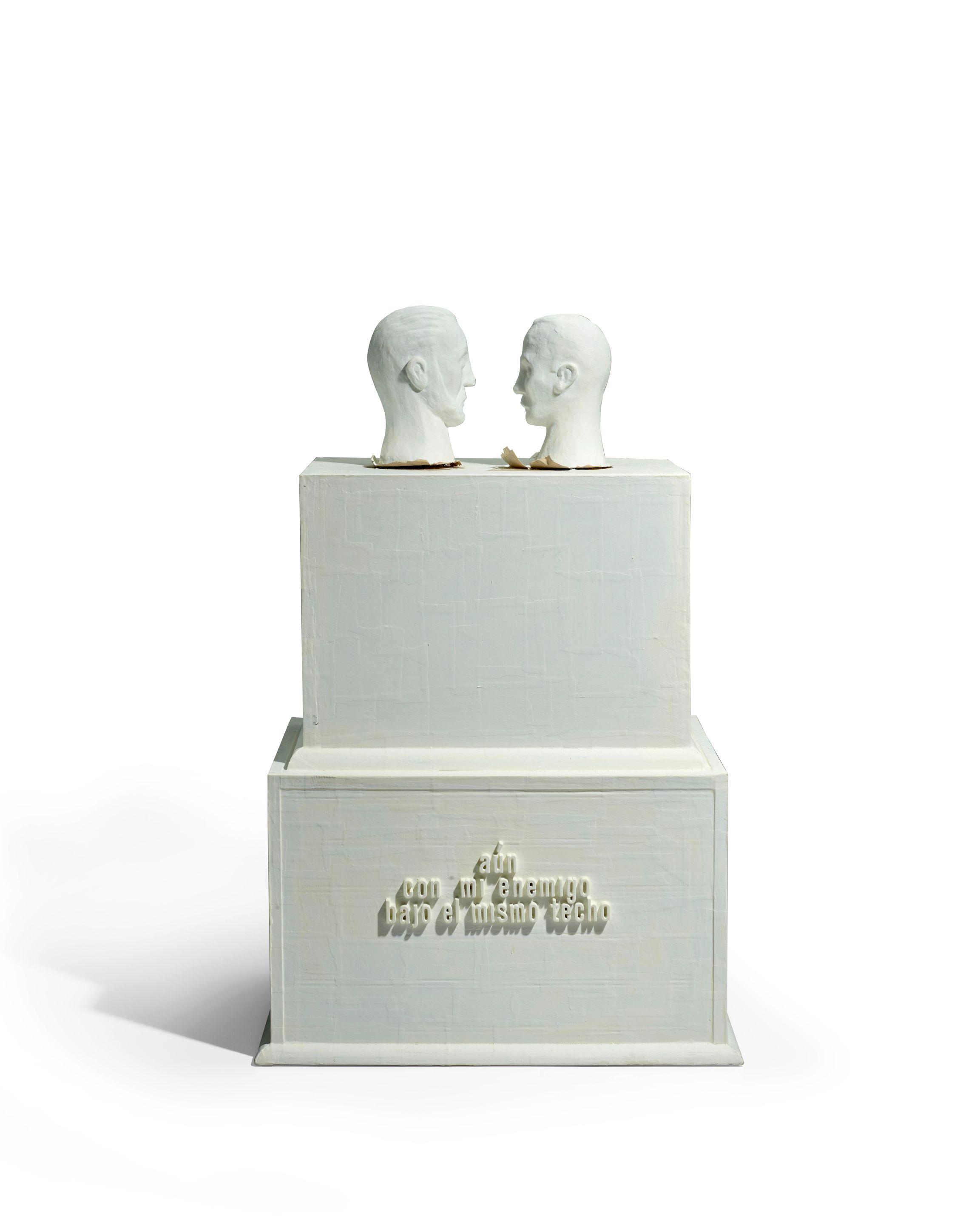 Rubén Torres Llorca - Aún con mi enemigo bajo el mismo techo