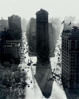 Rudy Burckhardt - Flatiron Building, Summer, 1948