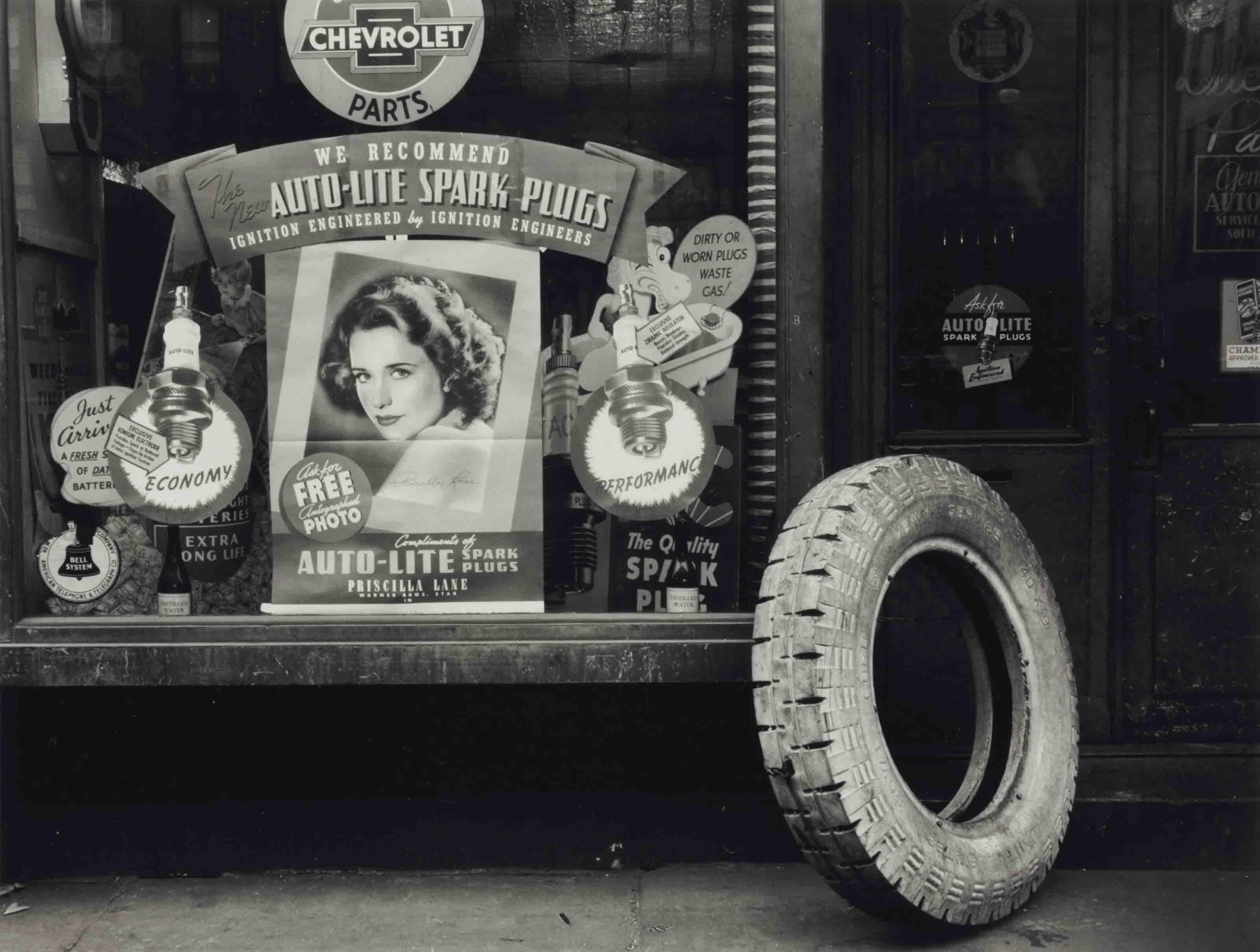 Rudy Burckhardt - Priscilla Lane, Brooklyn, 1948