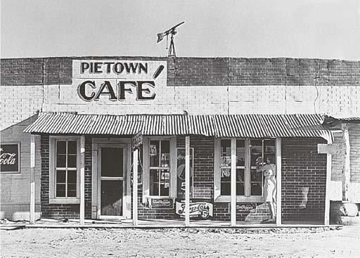 Russell Lee - Pie Town, New Mexico.