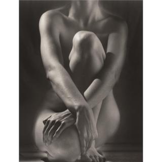 Ruth Bernhard - \'Classic Torso (With Hands)\'