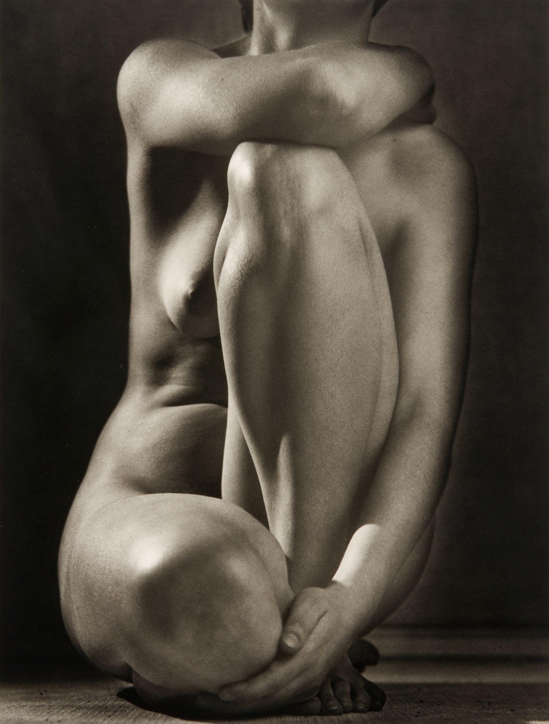 Ruth Bernhard - Classic Torso
