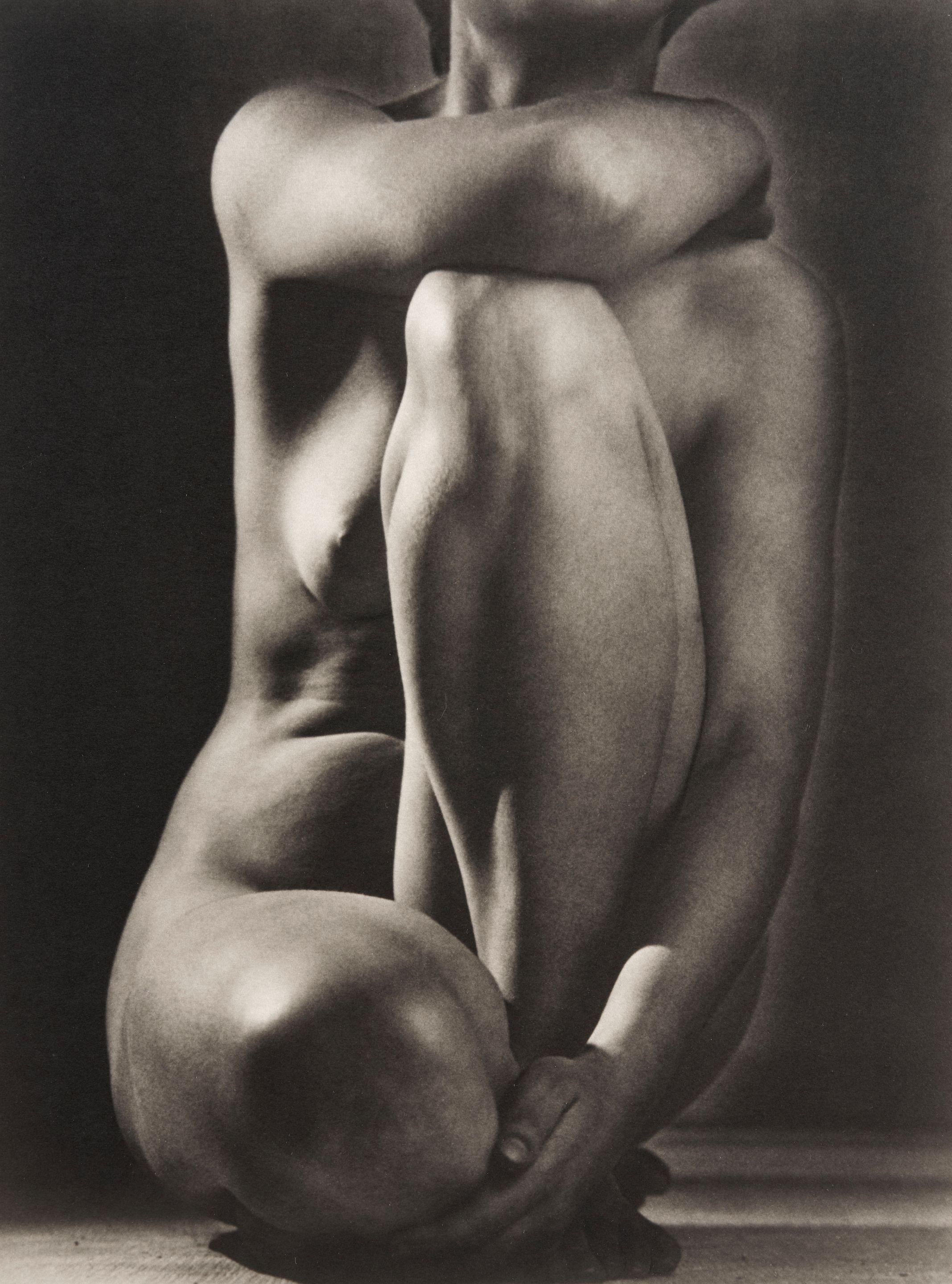 Ruth Bernhard - Classic Torso