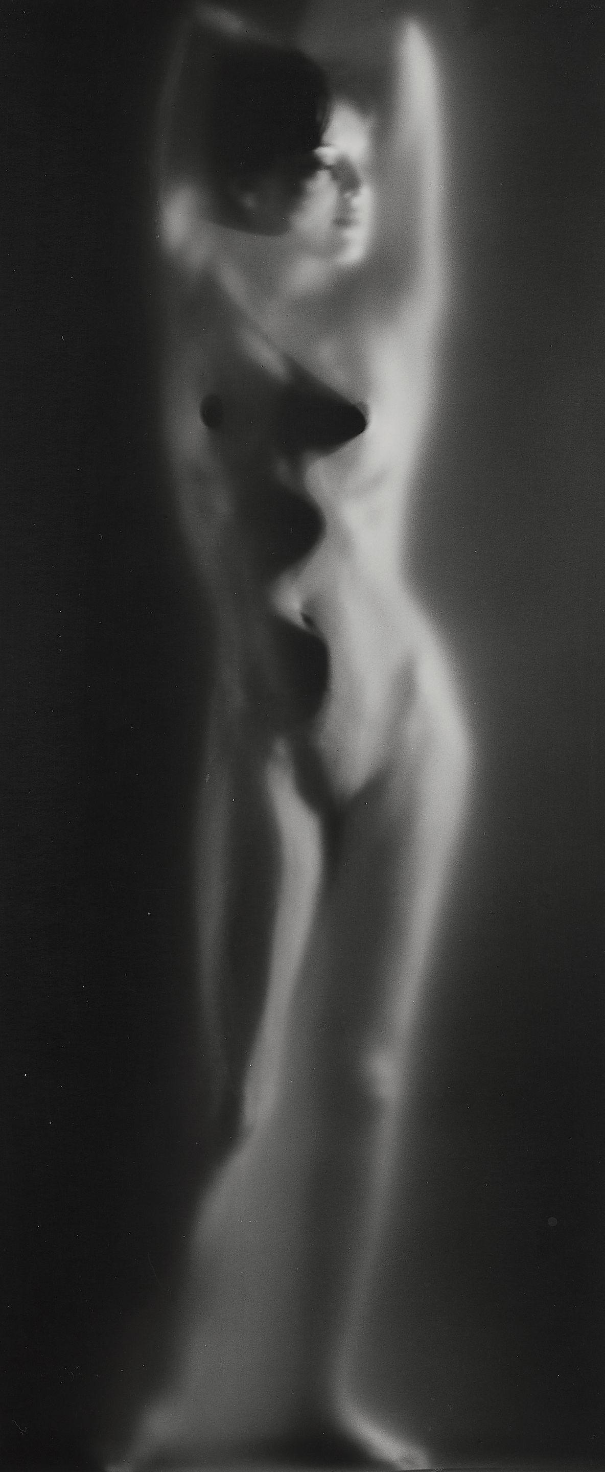 Ruth Bernhard - Luminous Body