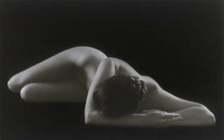 Ruth Bernhard - Perspective II, 1967
