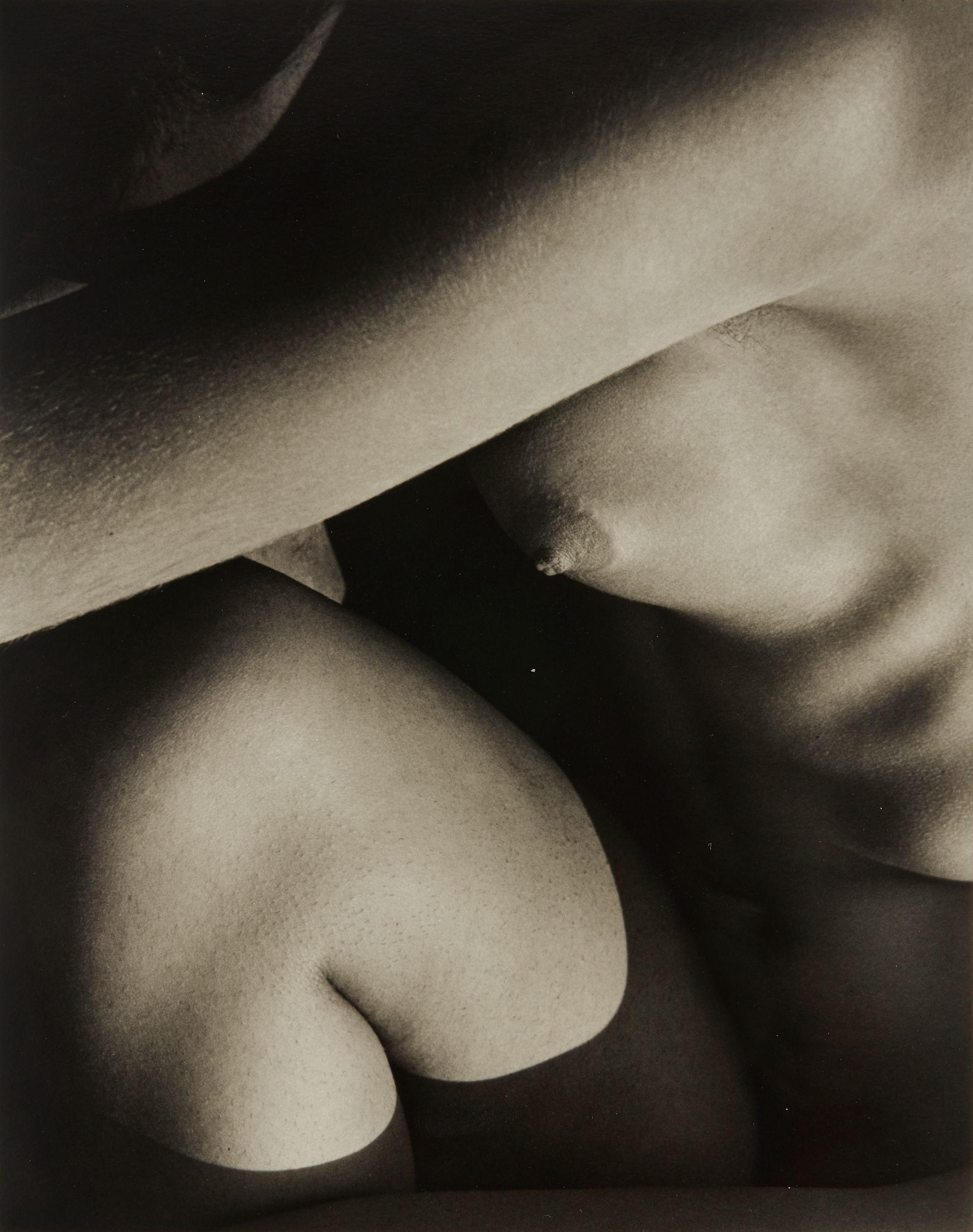 Ruth Bernhard - Triangles