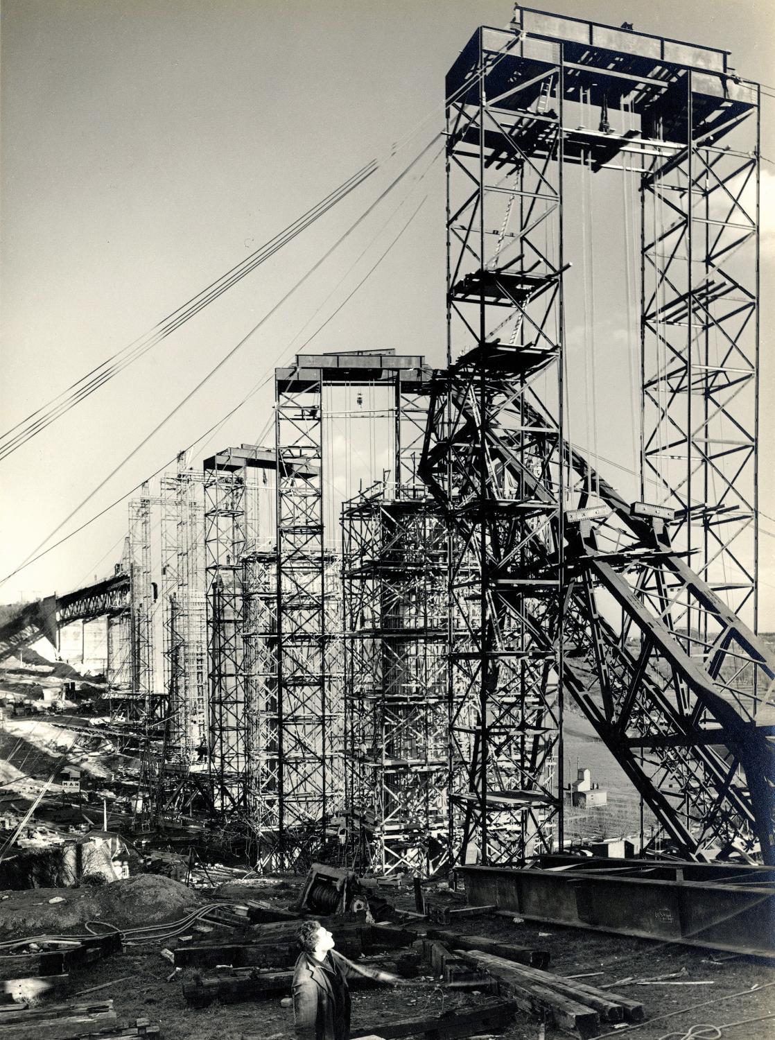 Ruth Hallensleben - Brückenbau. Wiederherstellung des Geultal Viadukts durch die Dortmunder Union Brückenbau AG