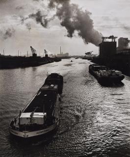 Ruth Hallensleben - Rhein-Herne-Kanal bei Gelsenkirchen. Ohne Titel