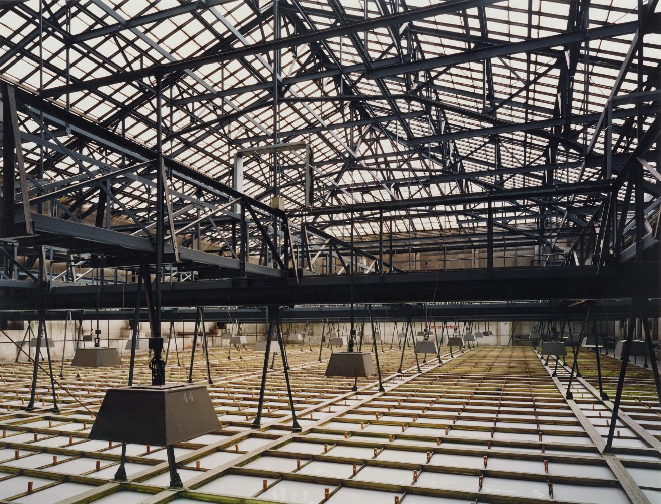 Ryuji Miyamoto - Roof Construction.