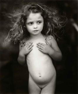 Sally Mann - Modest Child, 1988
