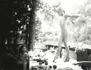 Sally Mann - The Perfect Tomato, 1990