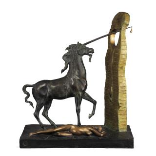 Salvador Dalí - La Licorne