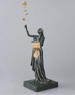 Salvador Dali - Woman of time