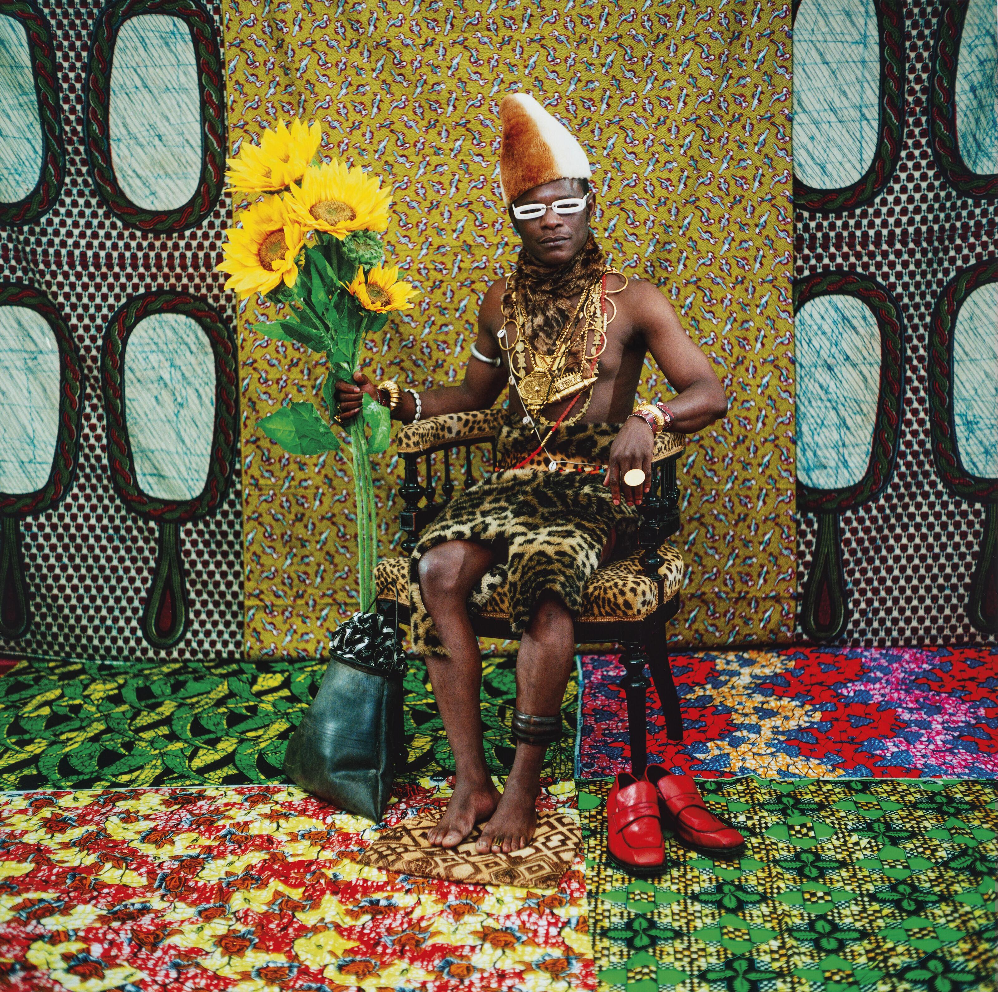 Samuel Fosso - The chief who sold Africa to the colonialist J0216, (Tati Series), 1997