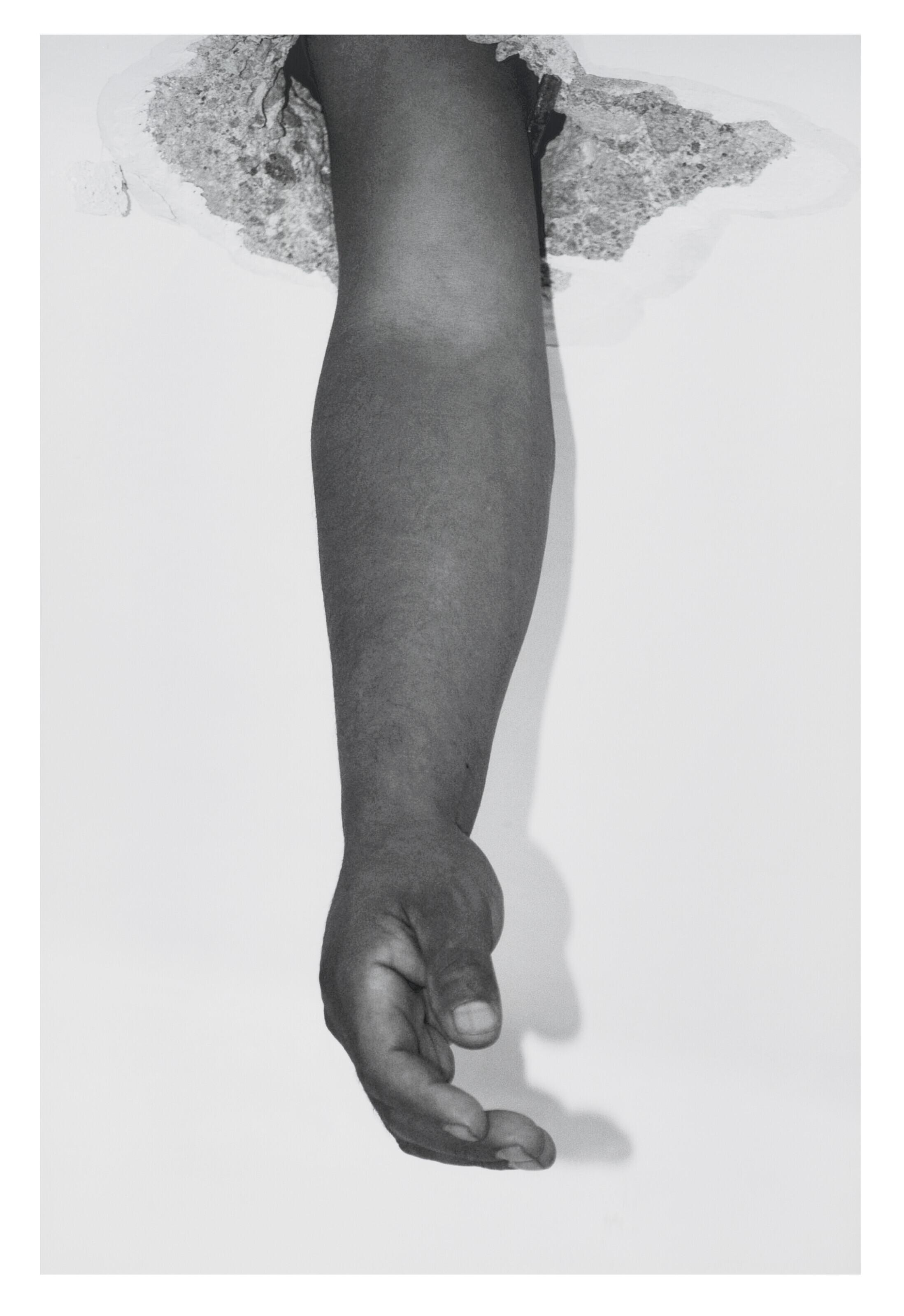 Santiago Sierra - A WORKER´S ARM PASSING THROUGH THE CEILING OF AN ART SPACE FROM A DWELLING Calle Orizaba, 160. Mexico City, Mexico, January 2004.