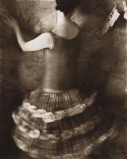 Sarah Moon - Robe à danser, années 1980