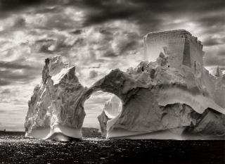 Sebastião Salgado - Antarctica (Iceberg, \