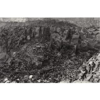 Sebastião Salgado - \'Cast Of Thousands In The Gold Mine Of Serra Pelada, In The State Of Pará, Brazil\'