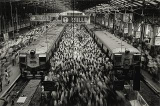 Sebastião Salgado - Churchgate Station, Western Railroad Line, Bombay, India