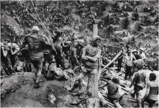 Sebastião Salgado - Gold Miners Of Serra Pelada, Brazil (From Workers)