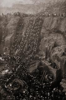 Sebastião Salgado - Gold Miners, Sierra Pelada, Brazil