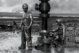 Sebastião Salgado - Kuwait, 1991