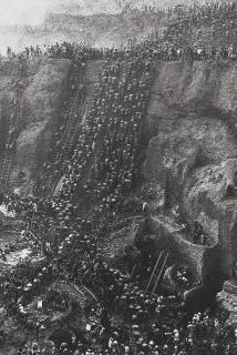 Sebastião Salgado - Serra Pelada, Brazil, 1986