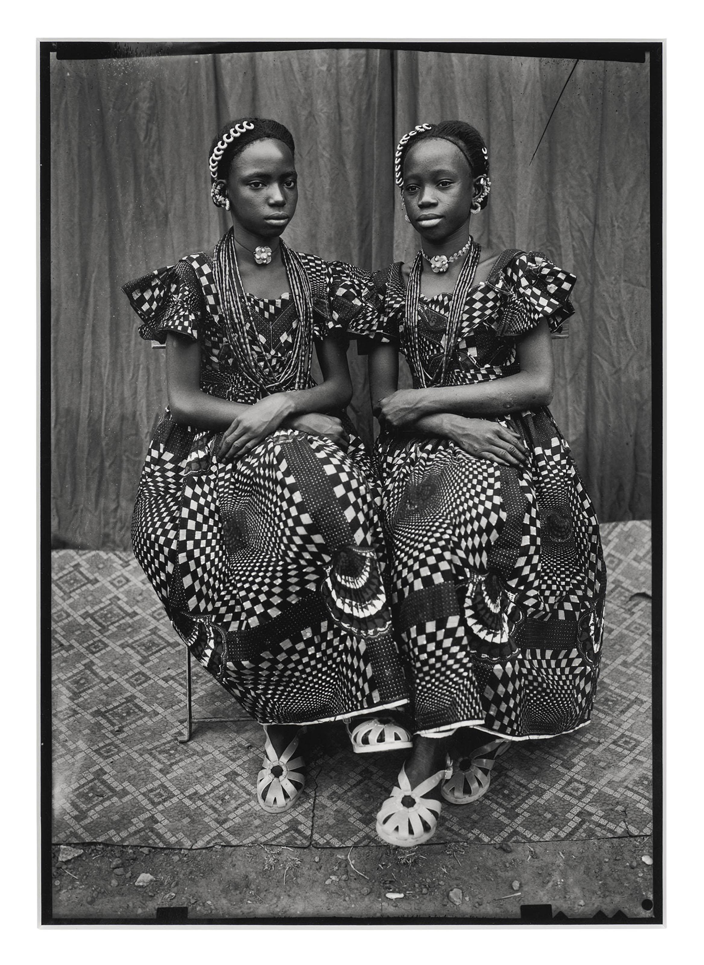 Seydou Keïta - Untitled #454