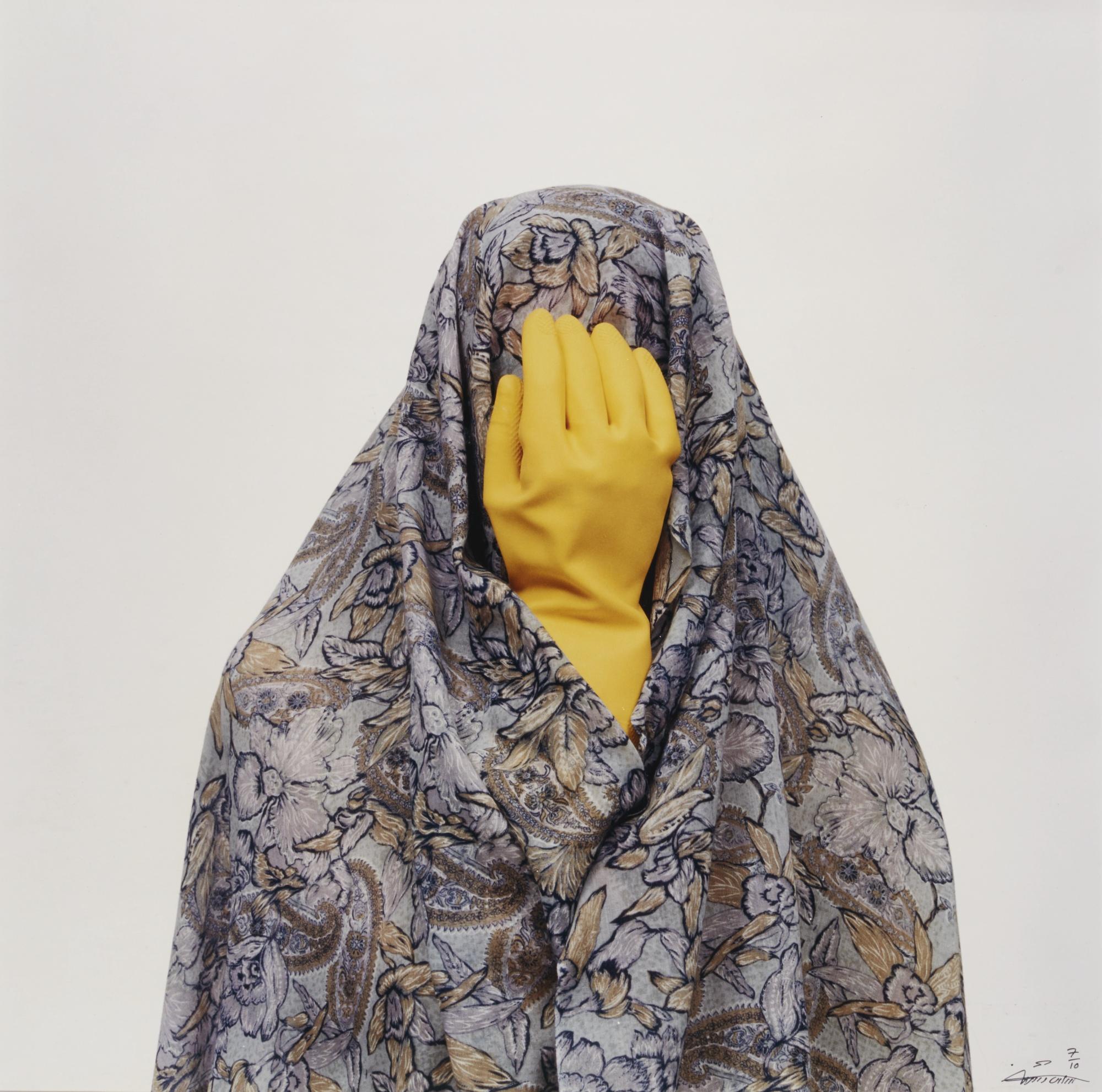 Shadi Ghadirian - \'Like Everyday\', 2001