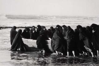Shirin Neshat - Untitled (Rapture series)