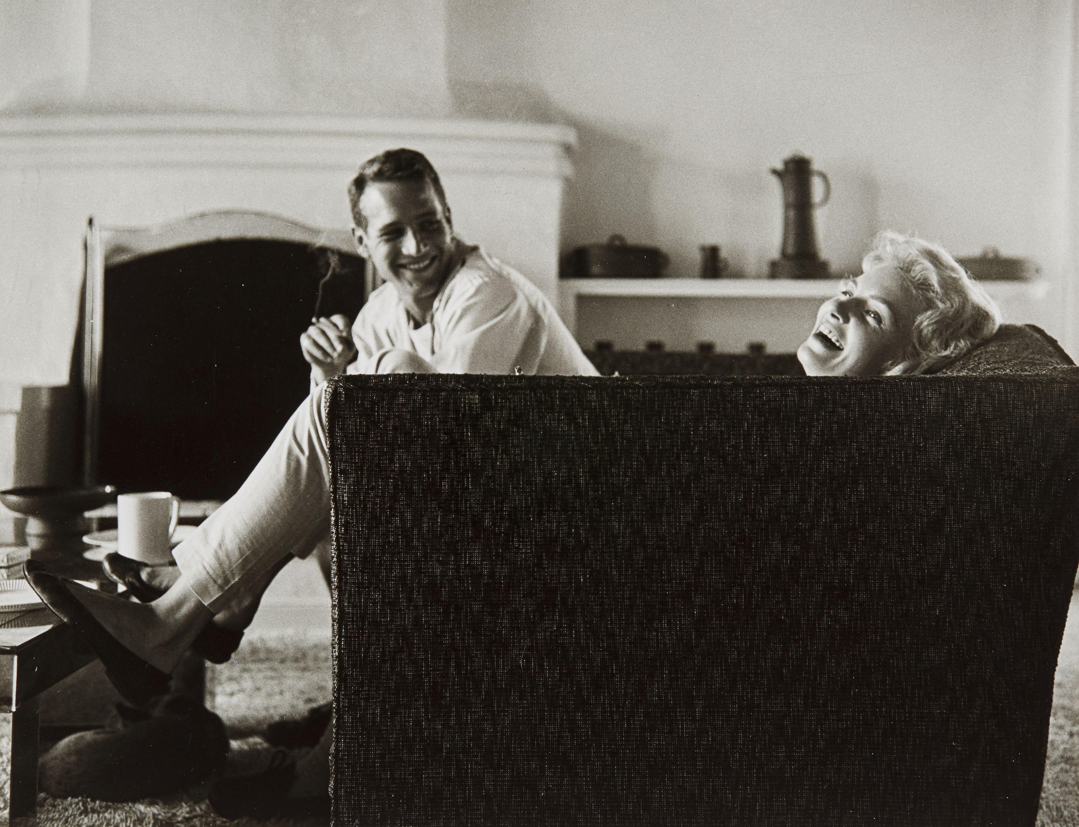Sid Avery - Paul Newman and Joanne Woodward at Home in Beverly Hills, California