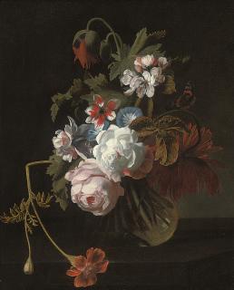 Simon Pietersz. Verelst - Roses, chrysanthemums, morning glory and other flowers in a glass vase with a butterfly