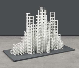 Sol Lewitt - Irregular Towers (L)