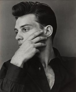 Sonya Noskowiak - Portrait of the artist Carlos Dyer