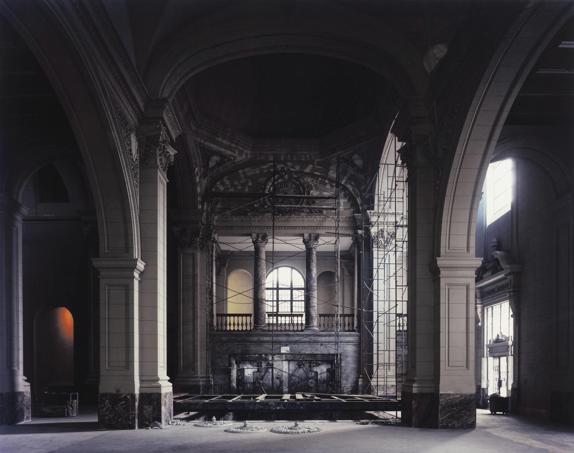 Stan Douglas - La Casa De La Moneda/ Concert Hall, Habana Vieja\'