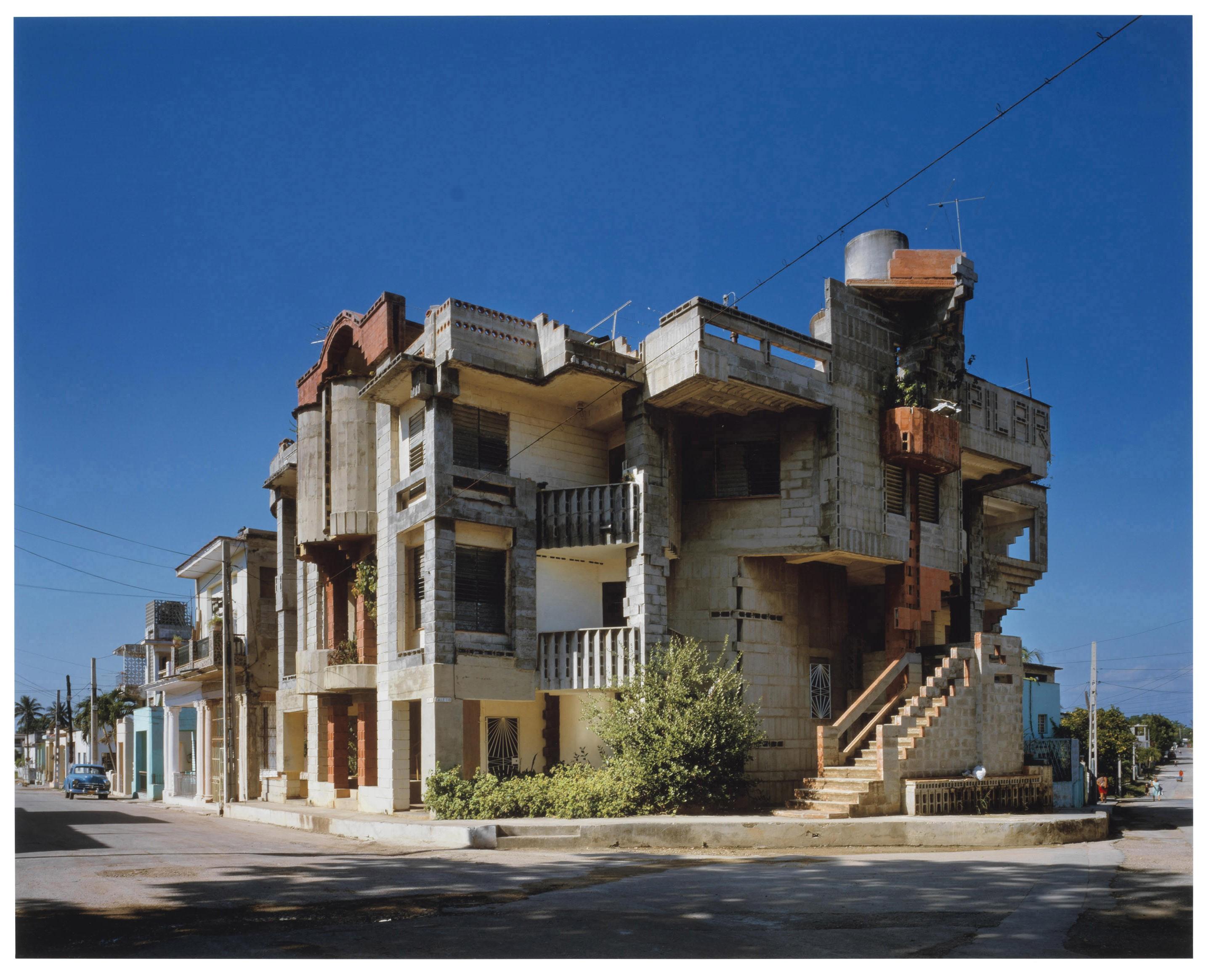 Stan Douglas - Pilar Building, 2004