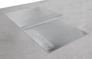 Stanley Brouwn - 1 Ell On 1 X 1 Step 1 Step On 1 X 1 M