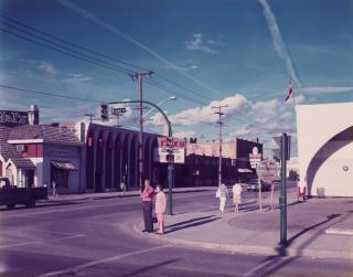 Stephen Shore - \'Stephen Shore, Broad Street, Regina, Saskatchewan\', 17 August 1974
