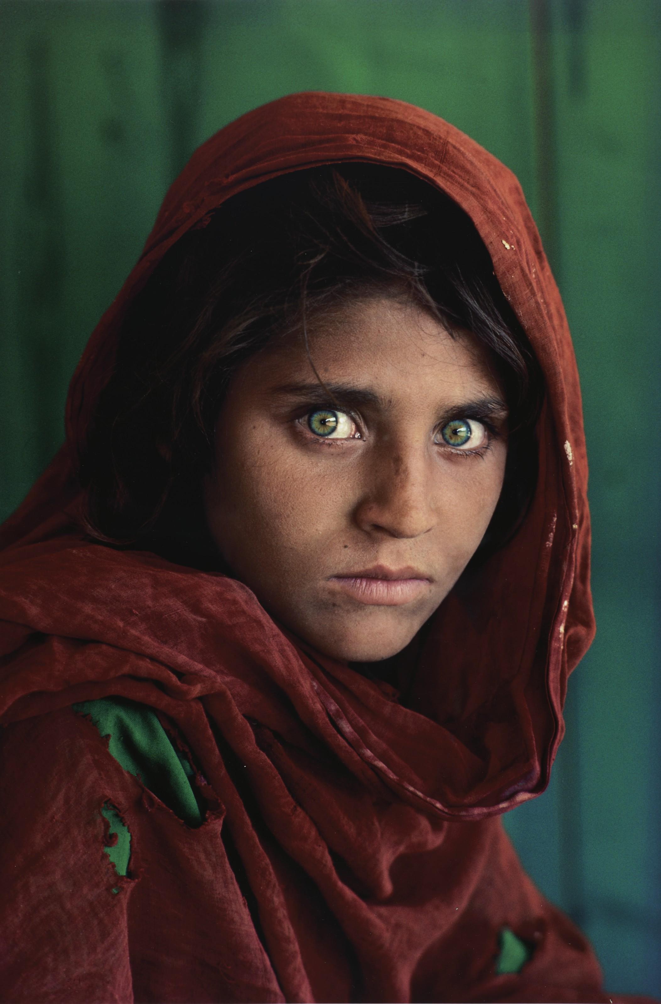 Steve Mccurry - Afghan Girl, 1985