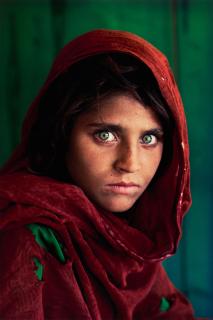Steve McCurry - Afghan Girl